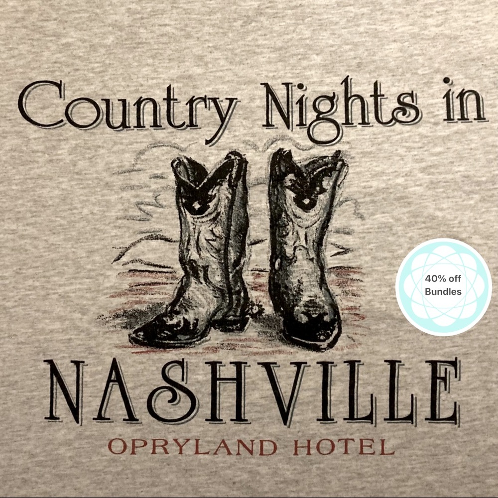 👛 Oversized T-shirt. Nashville/Opryland.One size